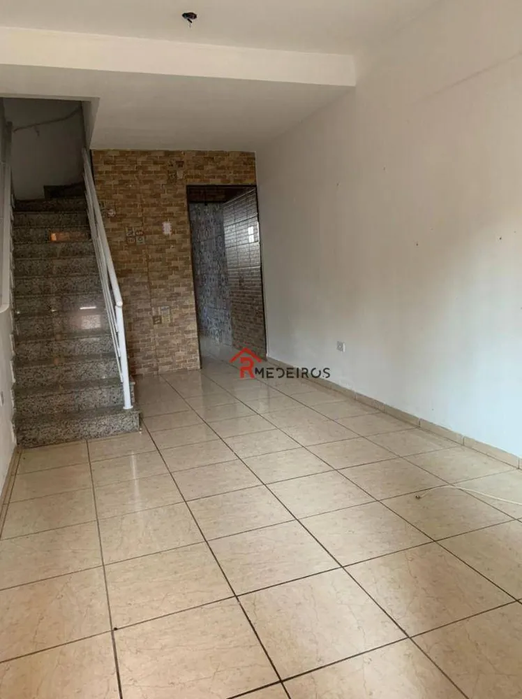 Sobrado, 2 quartos, 70 m² - Foto 2