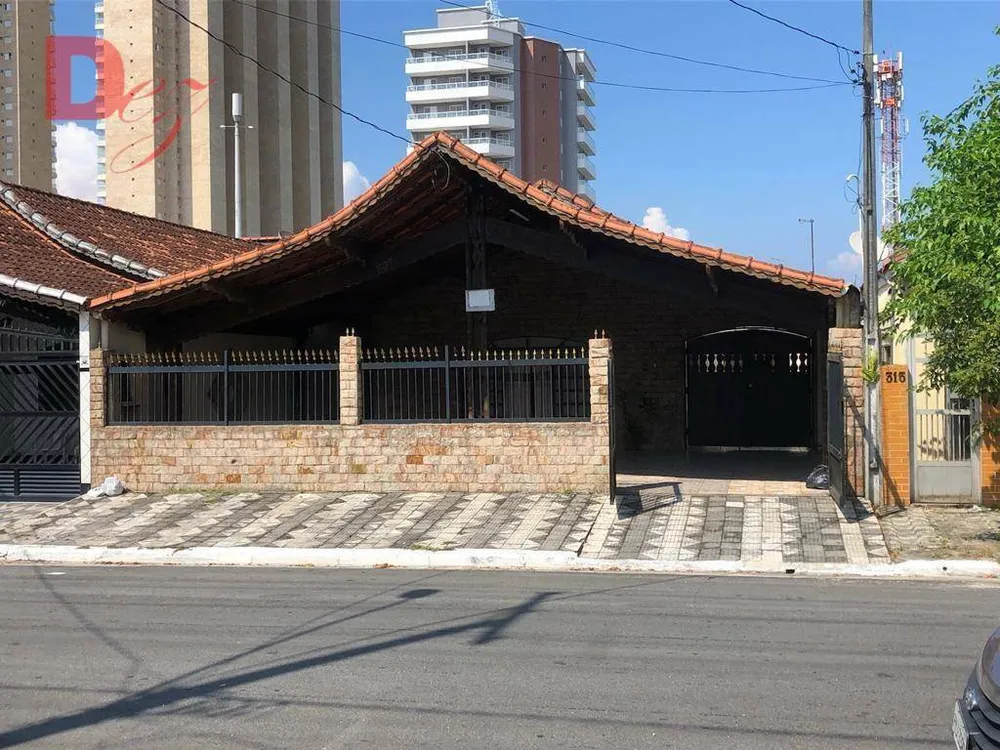 Casa, 2 quartos, 210 m² - Foto 1