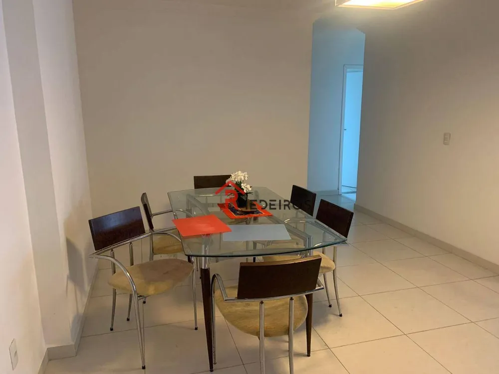 Apartamento, 3 quartos, 131 m² - Foto 2