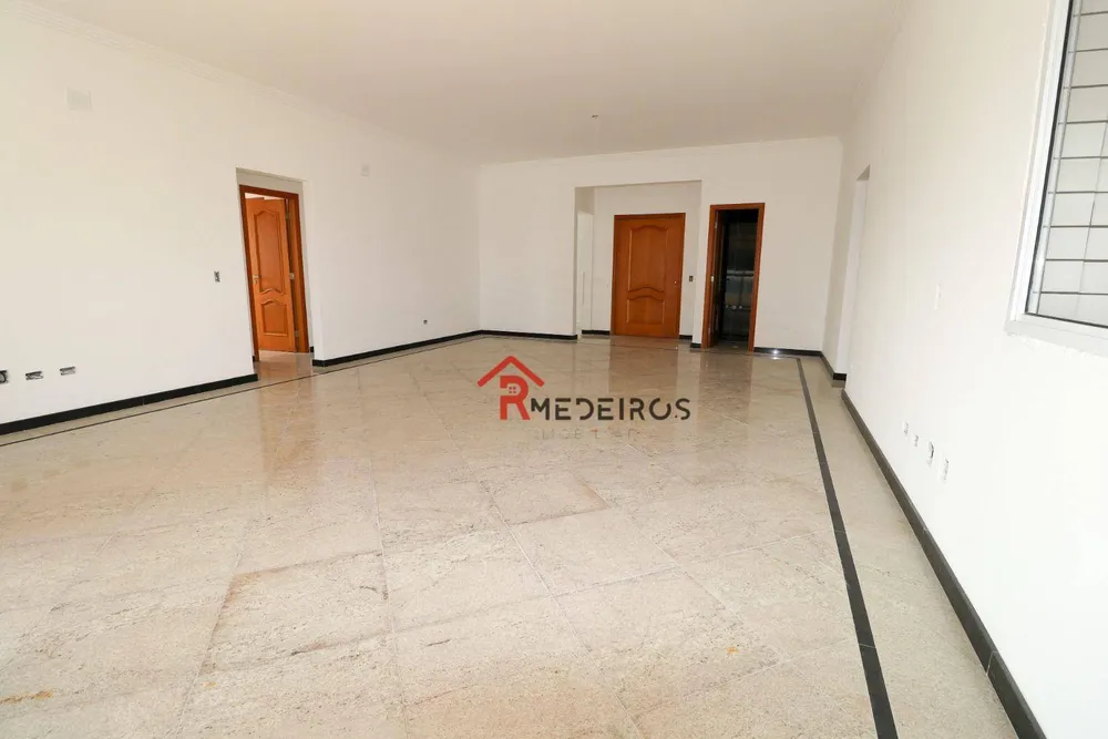 Cobertura, 4 quartos, 366 m² - Foto 2