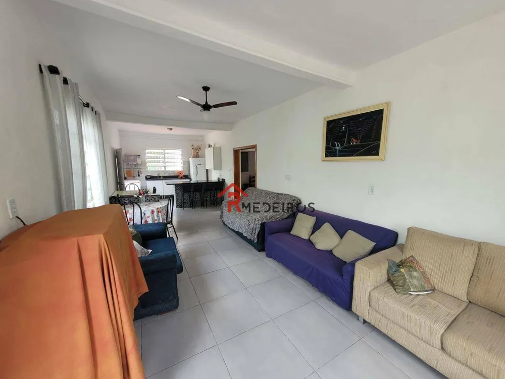 Casa, 3 quartos, 130 m² - Foto 2