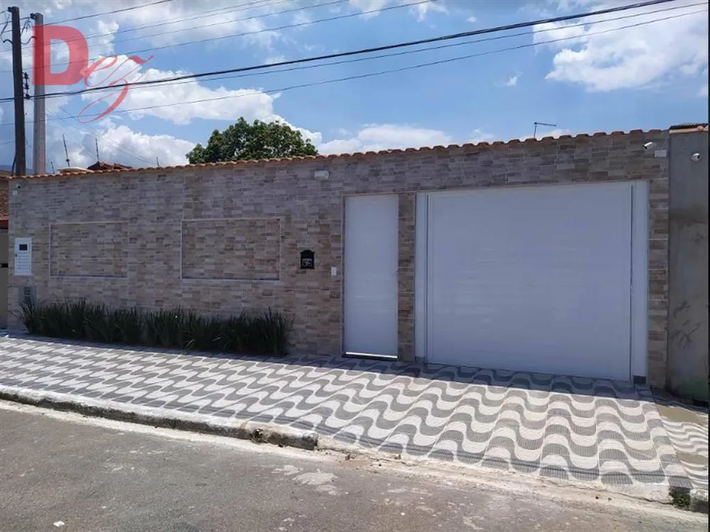 Casa, 4 quartos, 151 m² - Foto 1