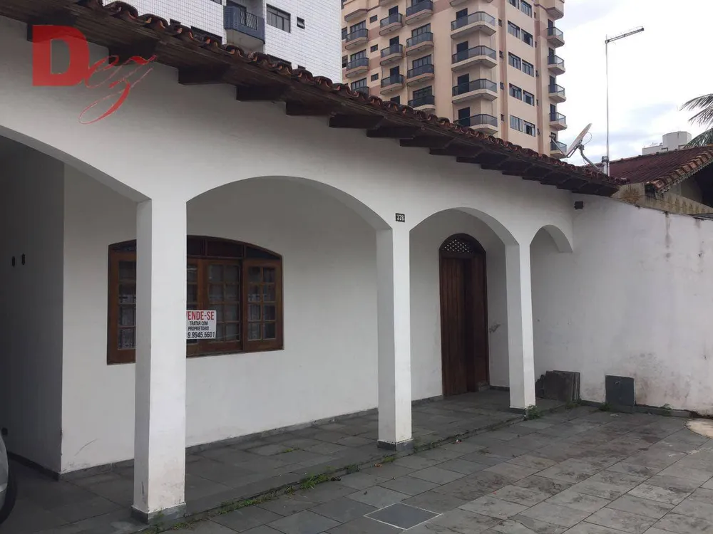 Casa, 3 quartos, 250 m² - Foto 1