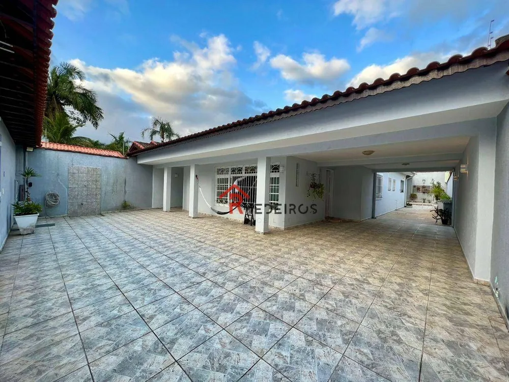 Casa, 3 quartos, 188 m² - Foto 2
