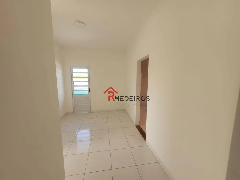 Casa, 2 quartos, 70 m² - Foto 3