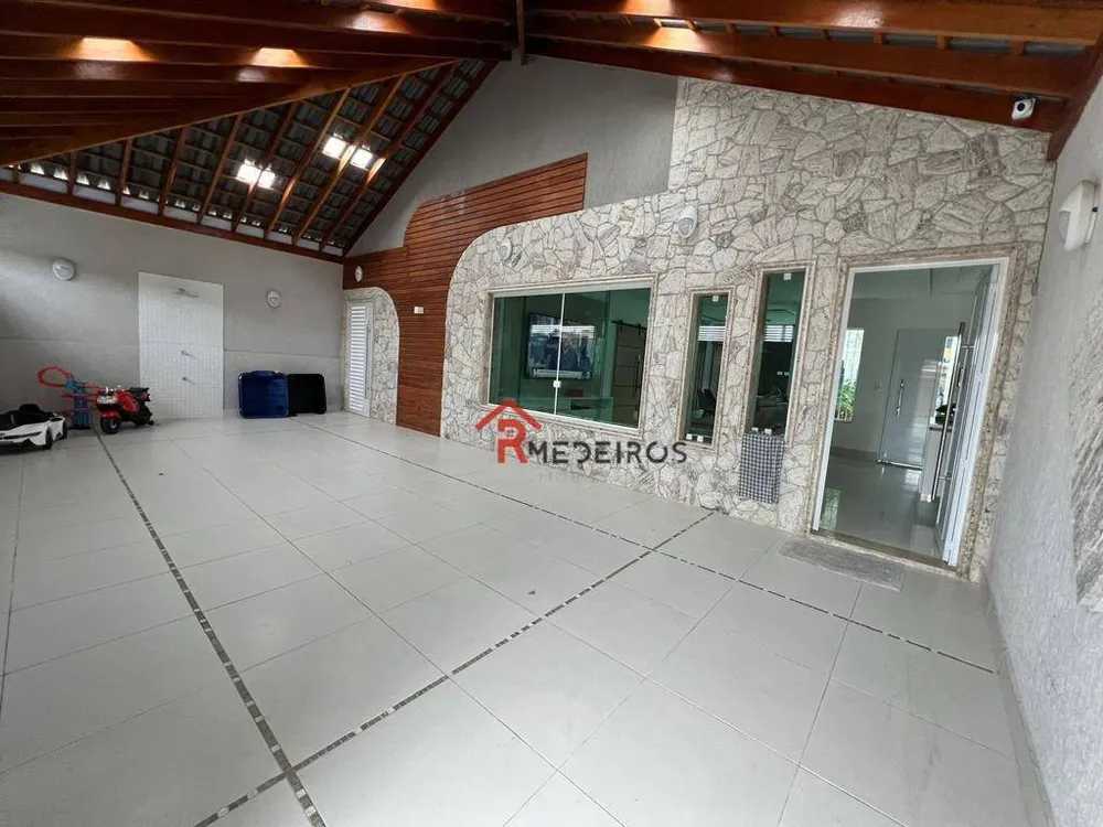 Casa, 3 quartos, 180 m² - Foto 3