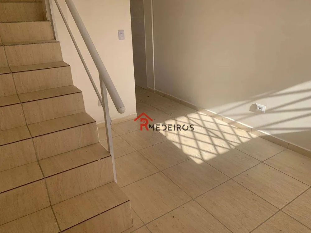 Casa, 2 quartos, 53 m² - Foto 4