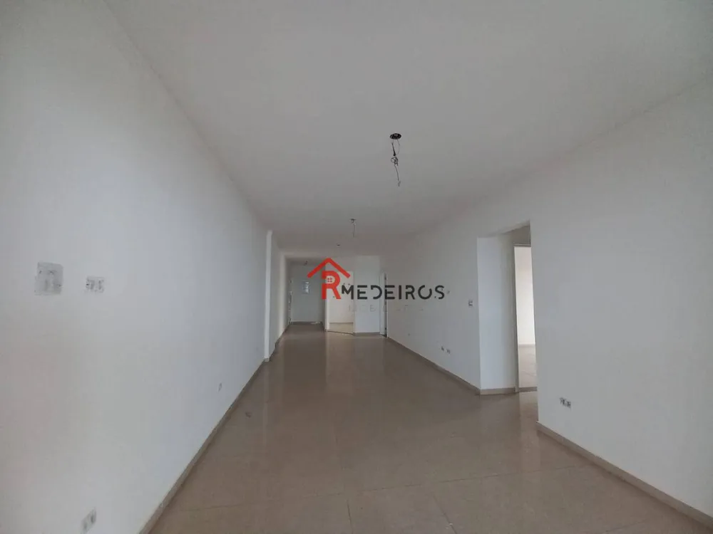 Apartamento, 3 quartos, 173 m² - Foto 2