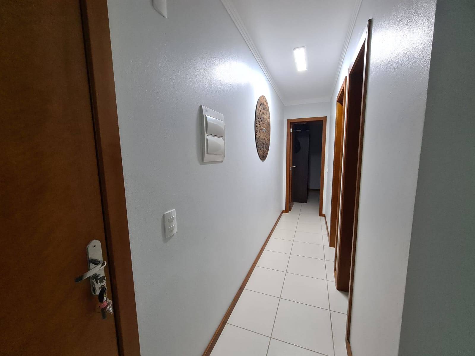 Apartamento à venda com 2 quartos, 52m² - Foto 2