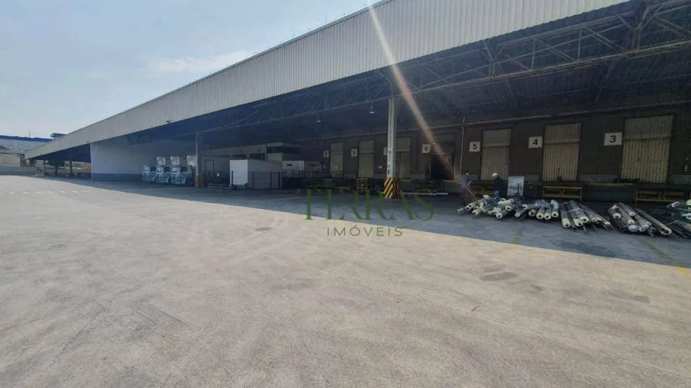 Depósito-Galpão, 41000 m² - Foto 1