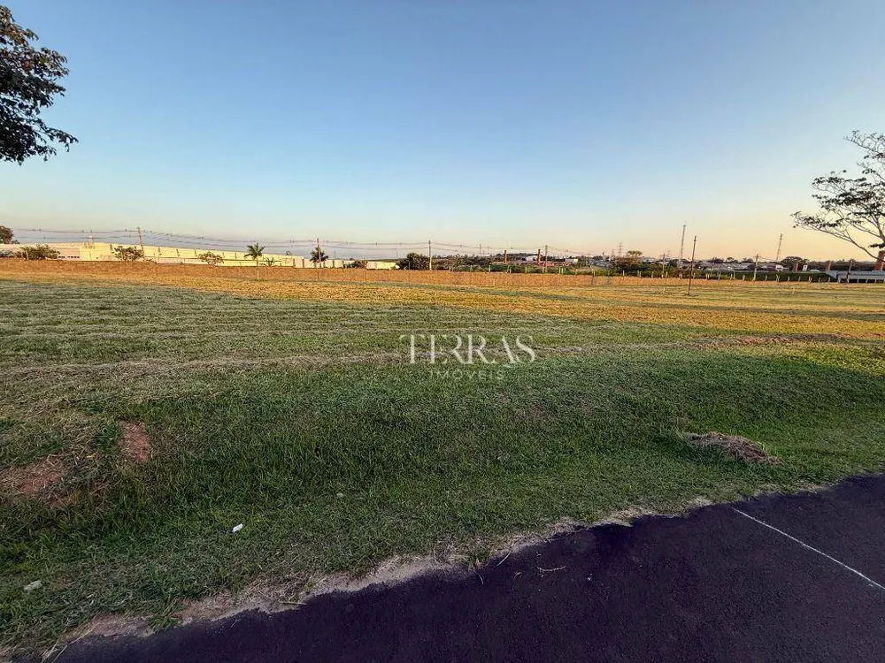 Loteamento e Condomínio, 810 m² - Foto 3