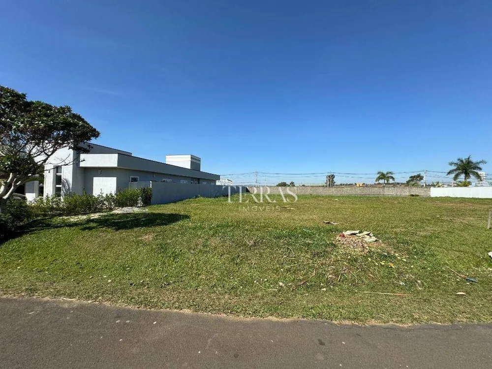 Loteamento e Condomínio, 887 m² - Foto 1