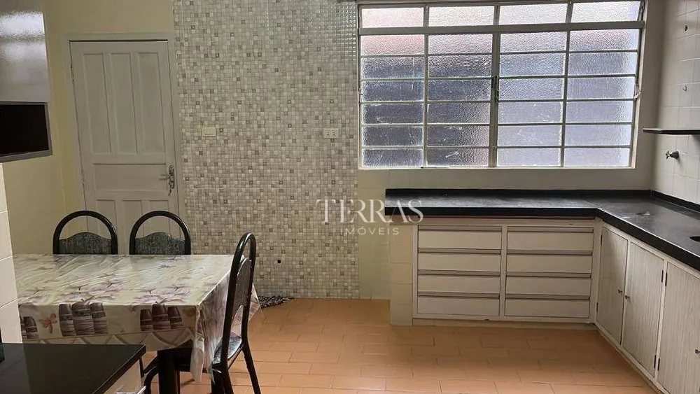 Casa, 3 quartos, 237 m² - Foto 8