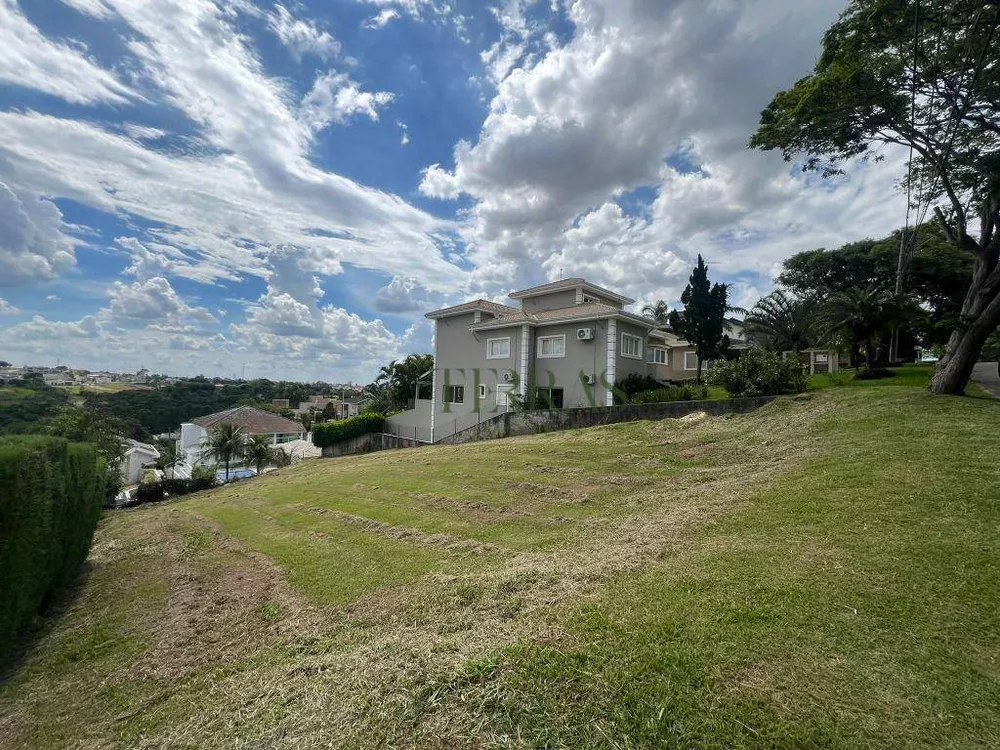 Loteamento e Condomínio, 810 m² - Foto 1