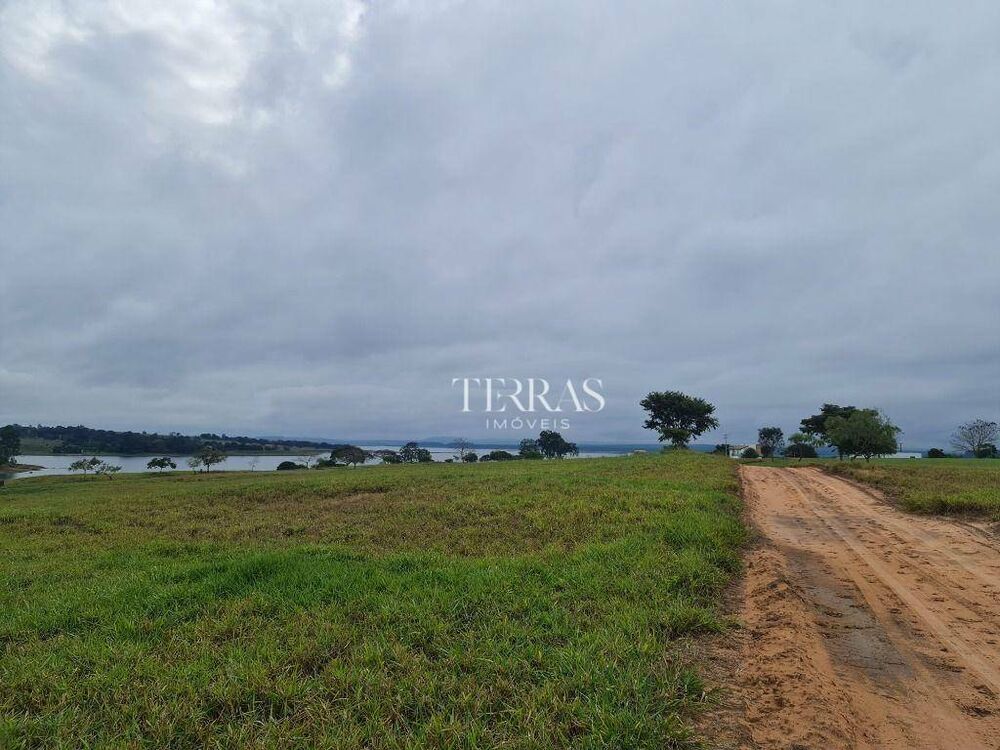 Loteamento e Condomínio, 1052 m² - Foto 2