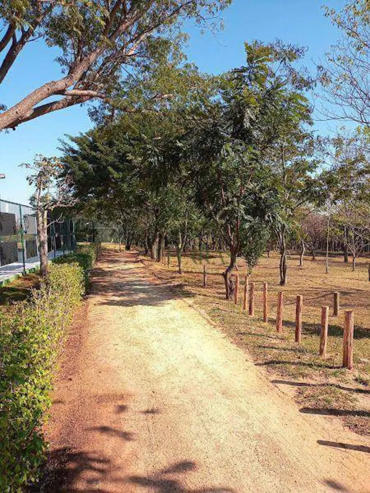 Loteamento e Condomínio, 858 m² - Foto 4