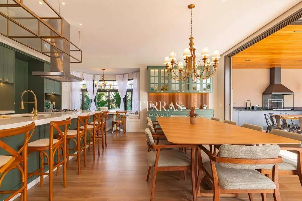 Casa, 5 quartos, 587 m² - Foto 1