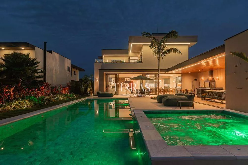 Casa, 5 quartos, 587 m² - Foto 2