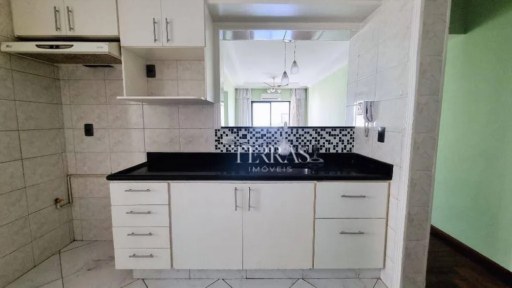 Apartamento, 2 quartos, 70 m² - Foto 2