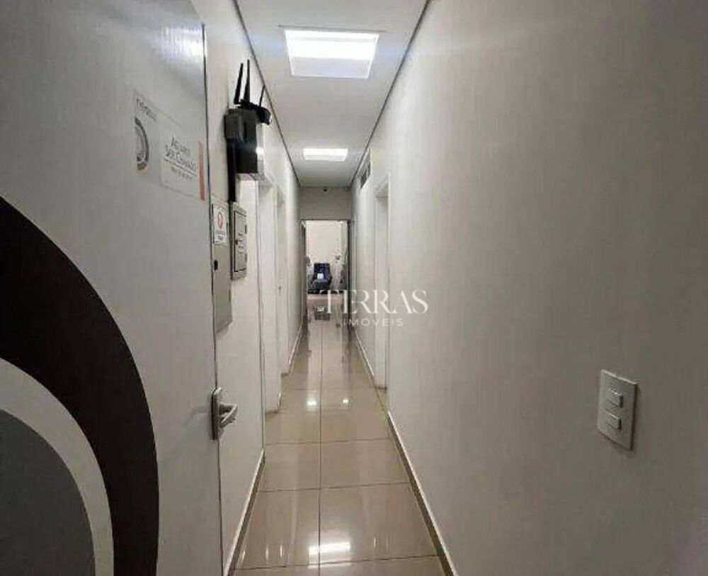 Loja-Salão para alugar, 300m² - Foto 1