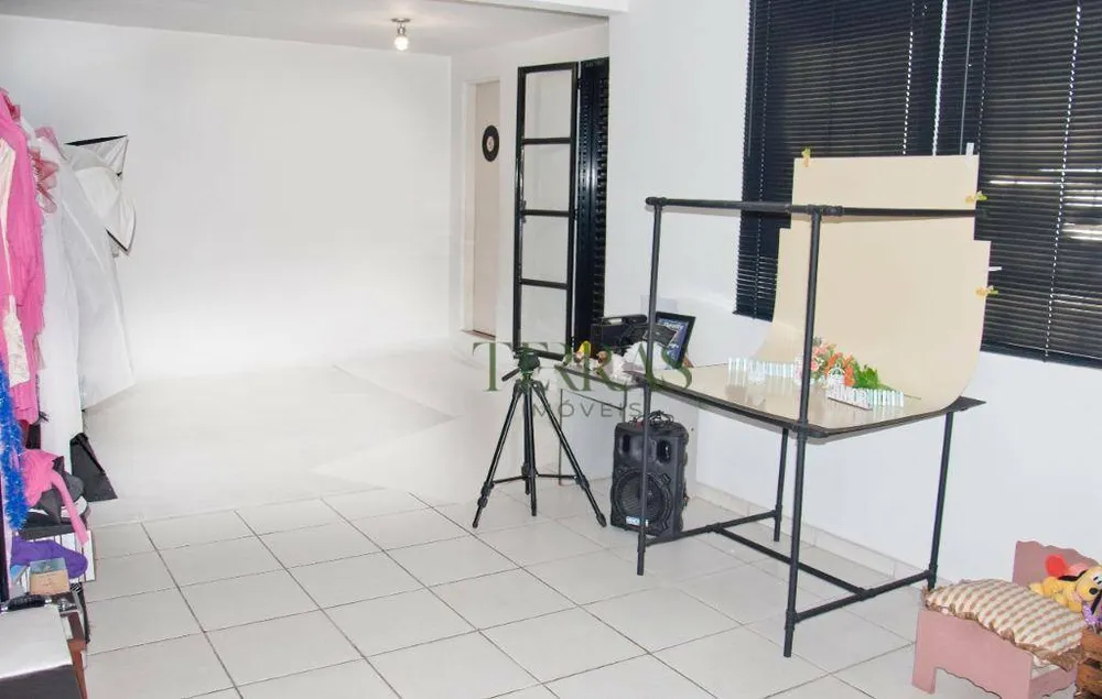 Casa, 4 quartos, 290 m² - Foto 7