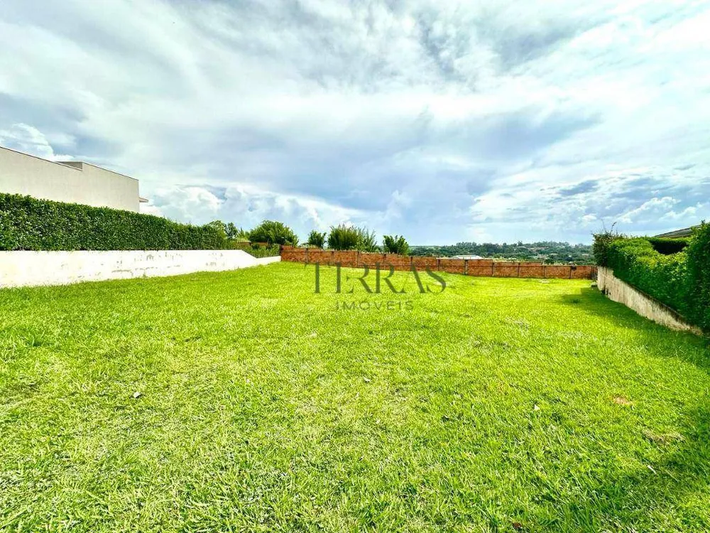 Loteamento e Condomínio, 1242 m² - Foto 1