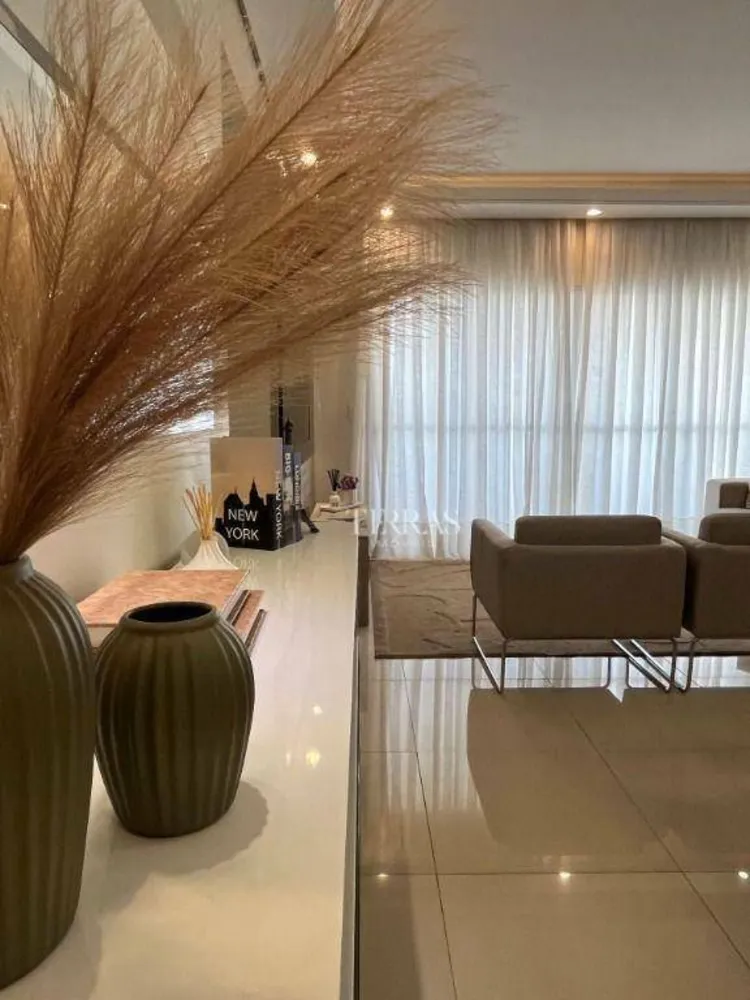 Apartamento, 3 quartos, 135 m² - Foto 1