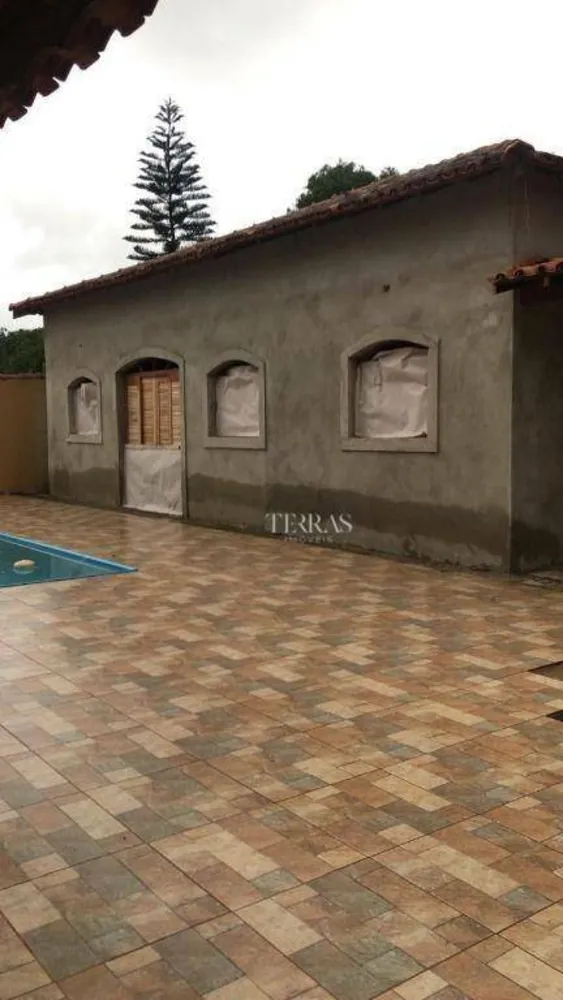 Chácara, 4 quartos, 2850 m² - Foto 1