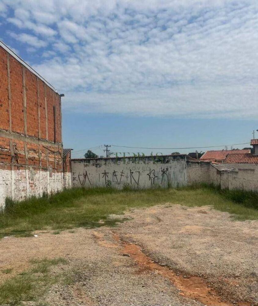 Loteamento e Condomínio, 387 m² - Foto 1