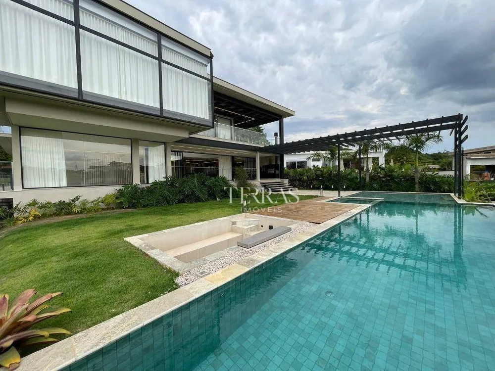 Casa de Condomínio, 5 quartos - Foto 1