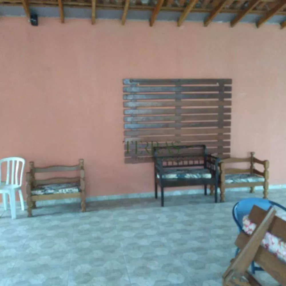 Chácara, 3 quartos, 1820 m² - Foto 2