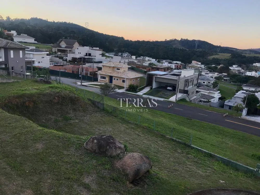 Loteamento e Condomínio, 600 m² - Foto 1