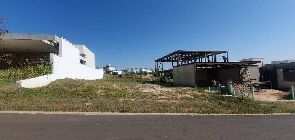 Loteamento e Condomínio, 503 m² - Foto 1