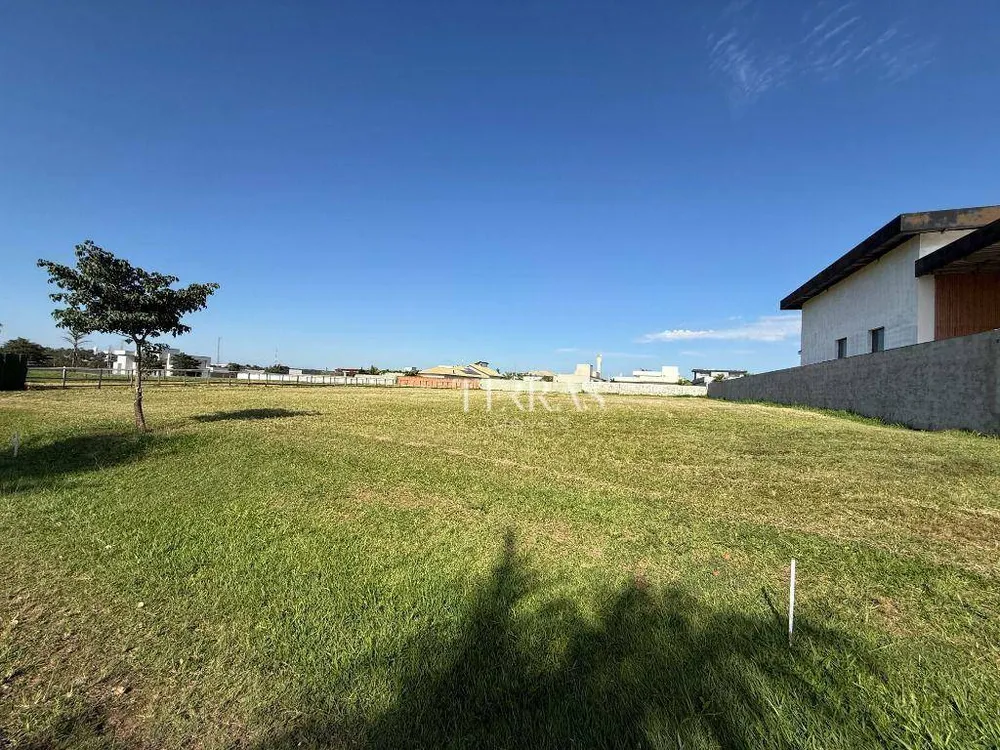 Loteamento e Condomínio, 1109 m² - Foto 1