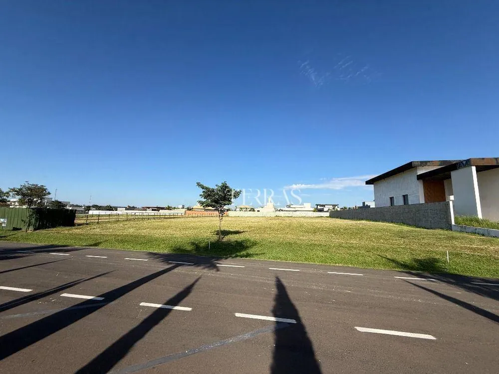 Loteamento e Condomínio, 1109 m² - Foto 2