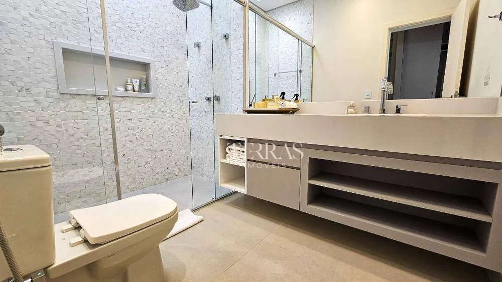 Casa de Condomínio, 5 quartos - Foto 1