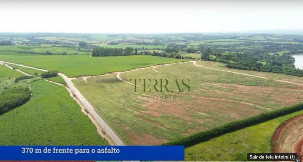 Terreno, 15 hectares - Foto 1