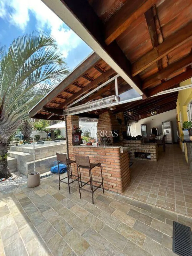 Chácara, 3 quartos, 993 m² - Foto 1