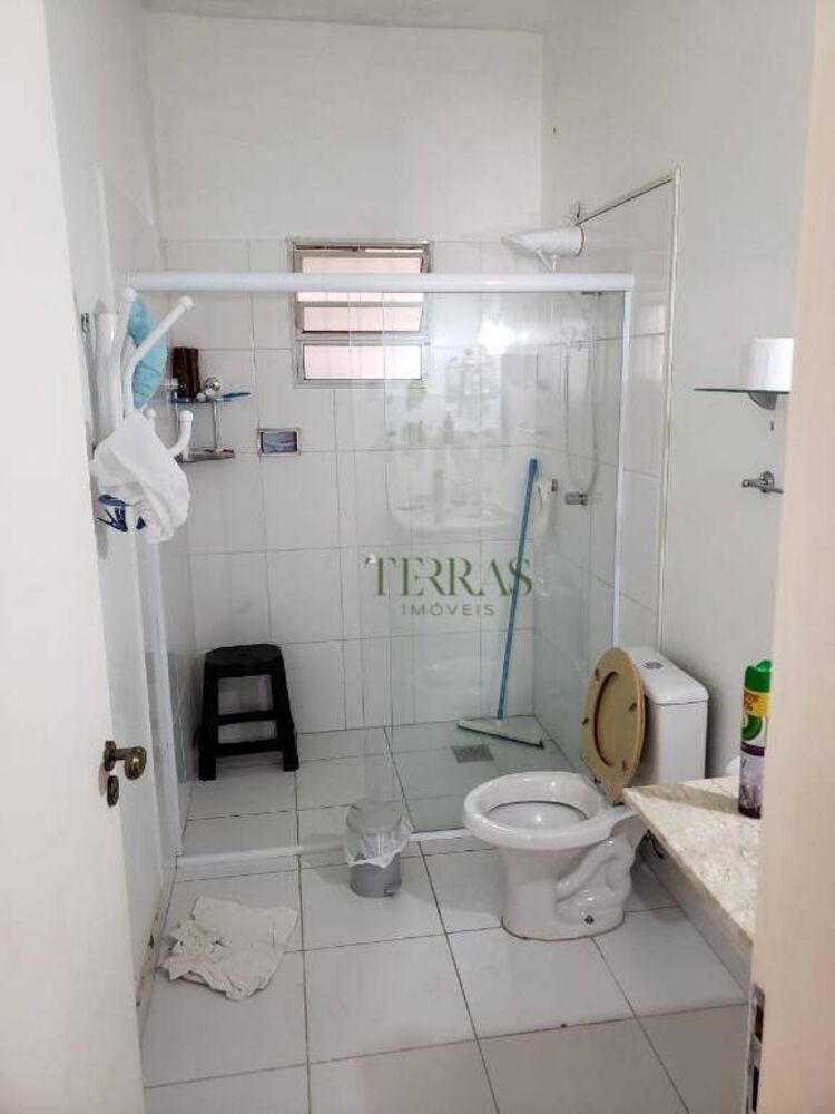 Casa à venda com 2 quartos, 83m² - Foto 2