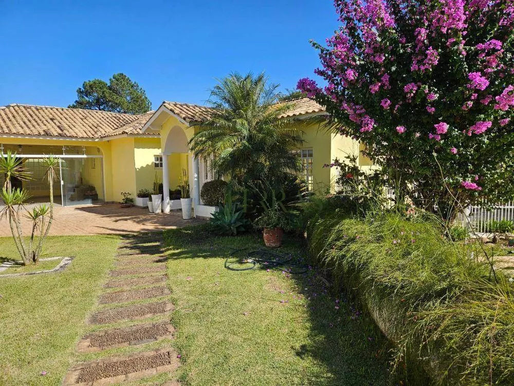 Casa à venda e aluguel com 3 quartos, 380m² - Foto 4