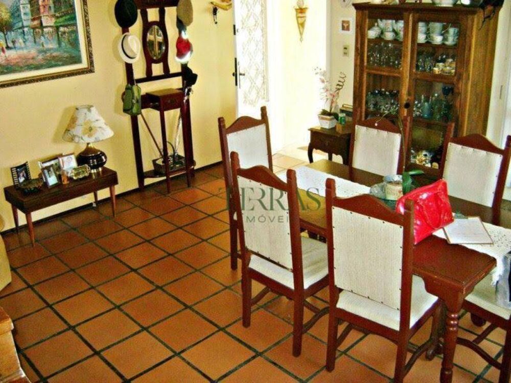 Casa, 2 quartos, 127 m² - Foto 1