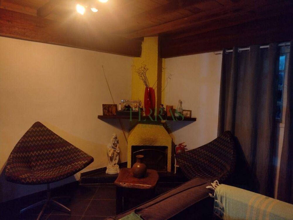 Chácara, 5 quartos, 927 m² - Foto 2