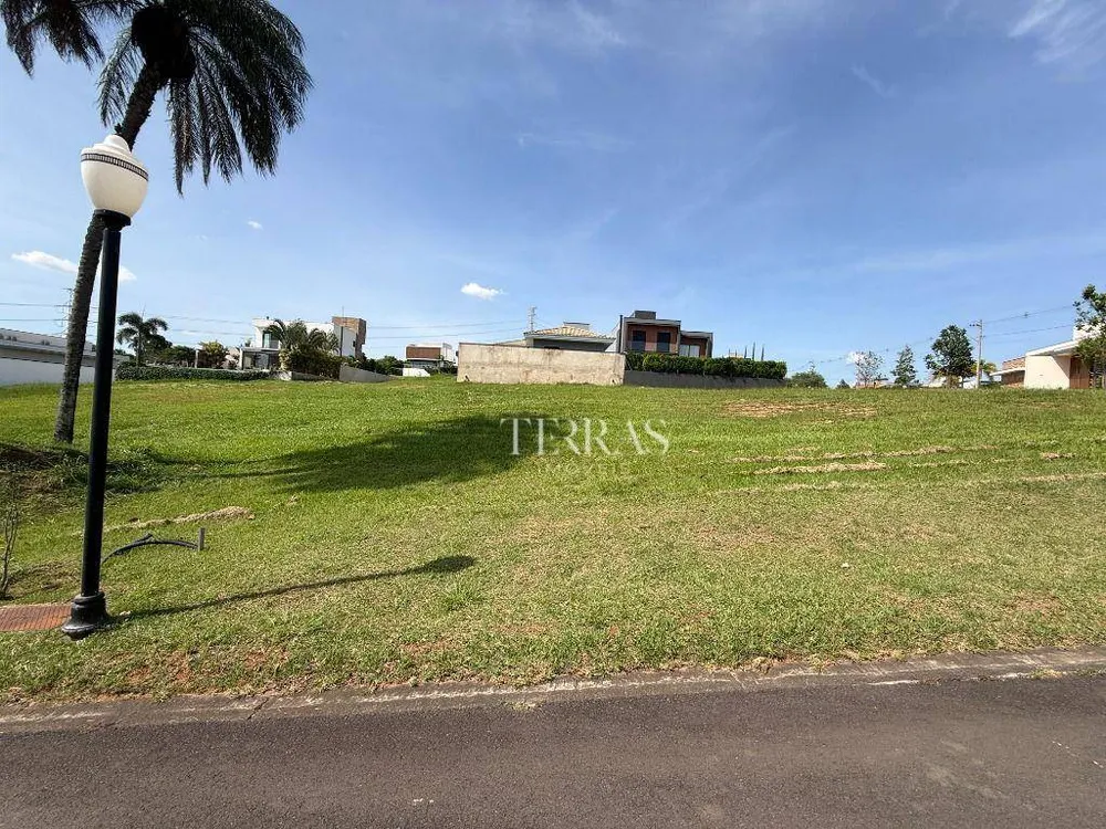 Loteamento e Condomínio, 503 m² - Foto 1