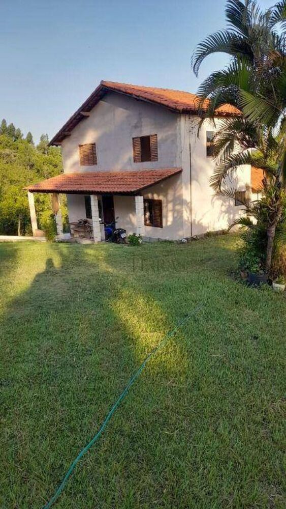 Sítio, 5 quartos, 24 m² - Foto 1