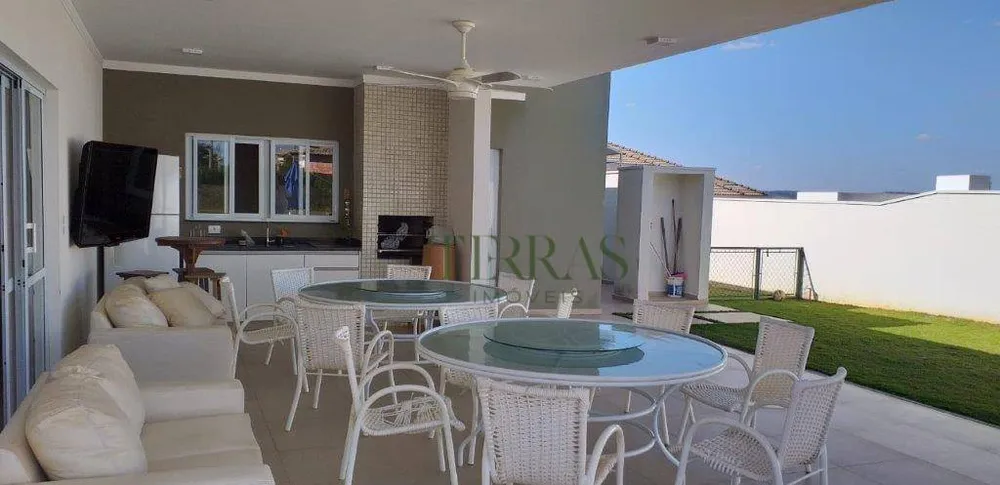 Casa, 4 quartos, 348 m² - Foto 2