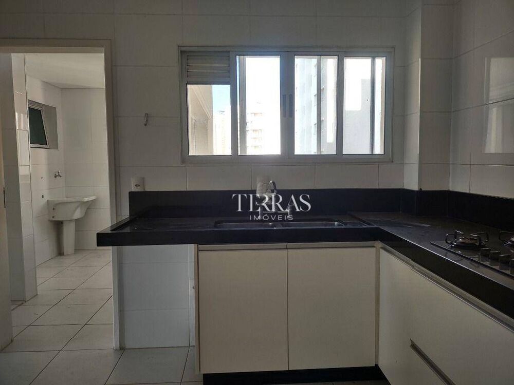 Apartamento, 3 quartos, 134 m² - Foto 3