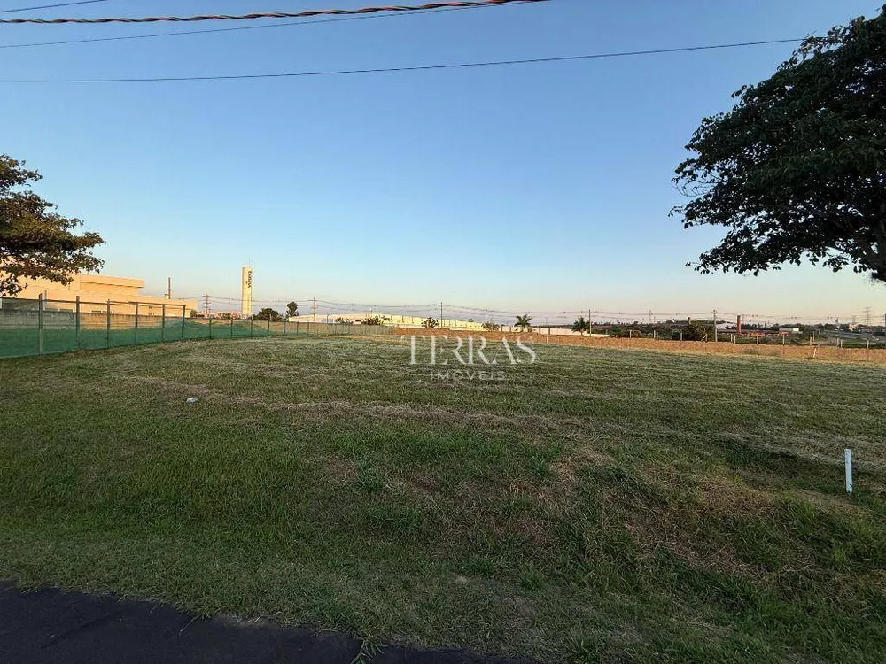 Loteamento e Condomínio, 810 m² - Foto 3
