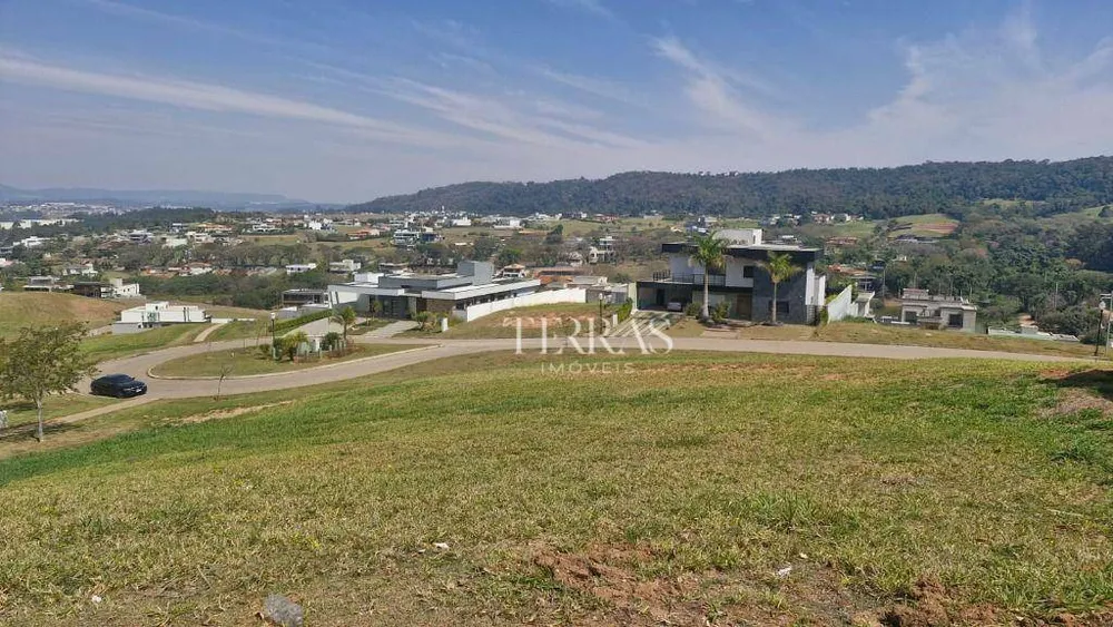 Loteamento e Condomínio, 1215 m² - Foto 1
