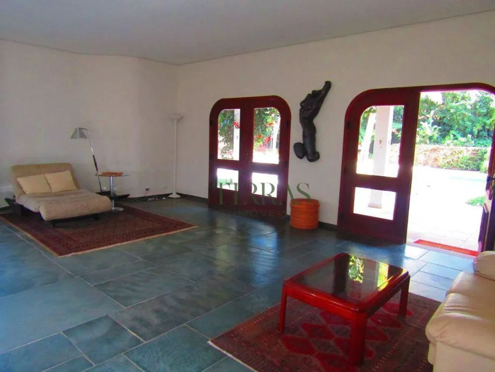 Casa de Condomínio à venda com 4 quartos, 850m² - Foto 4