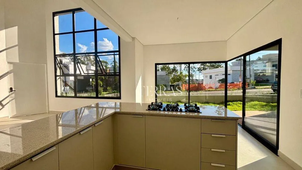 Casa, 3 quartos, 172 m² - Foto 3